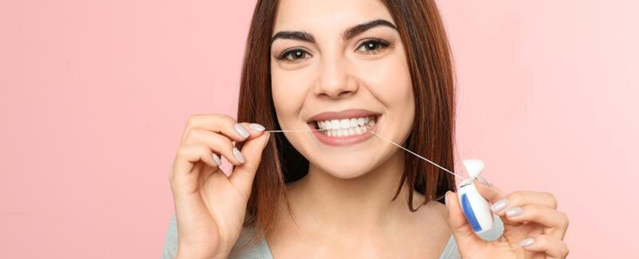 🦷 ¿Debo de cepillarme los dientes antes de usar el hilo 🦷 ¿Debo de cepillarme los dientes antes de usar el hilo